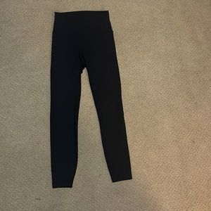 Black lulu lemon leggings